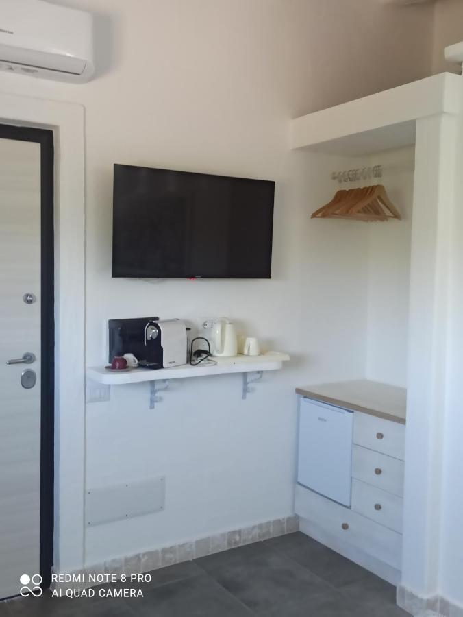 Bello Bello Rooms ซานตา เตเรซา กัลลูรา ภายนอก รูปภาพ