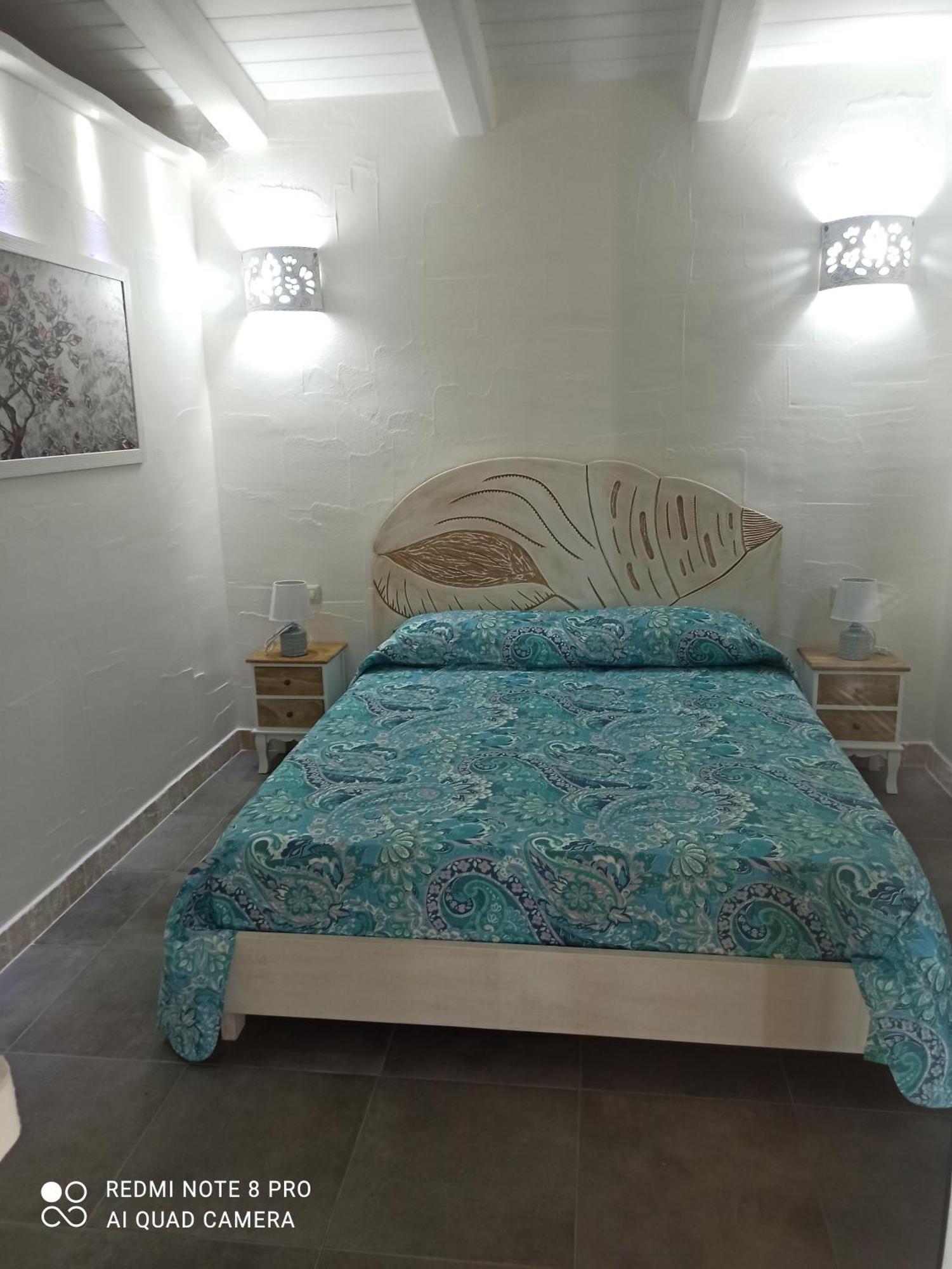 Bello Bello Rooms ซานตา เตเรซา กัลลูรา ห้อง รูปภาพ